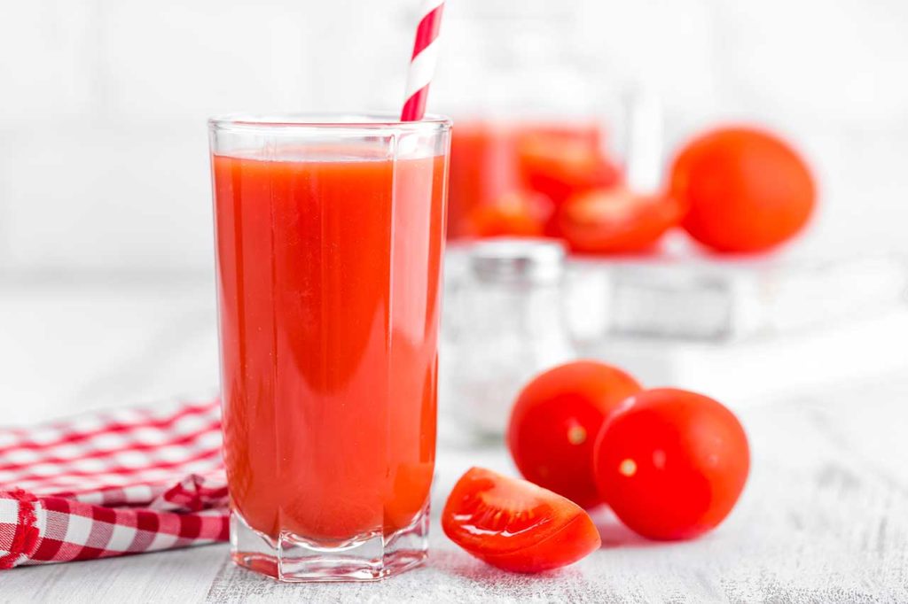 Recette de jus de tomates avec l'extracteur Kuvings
